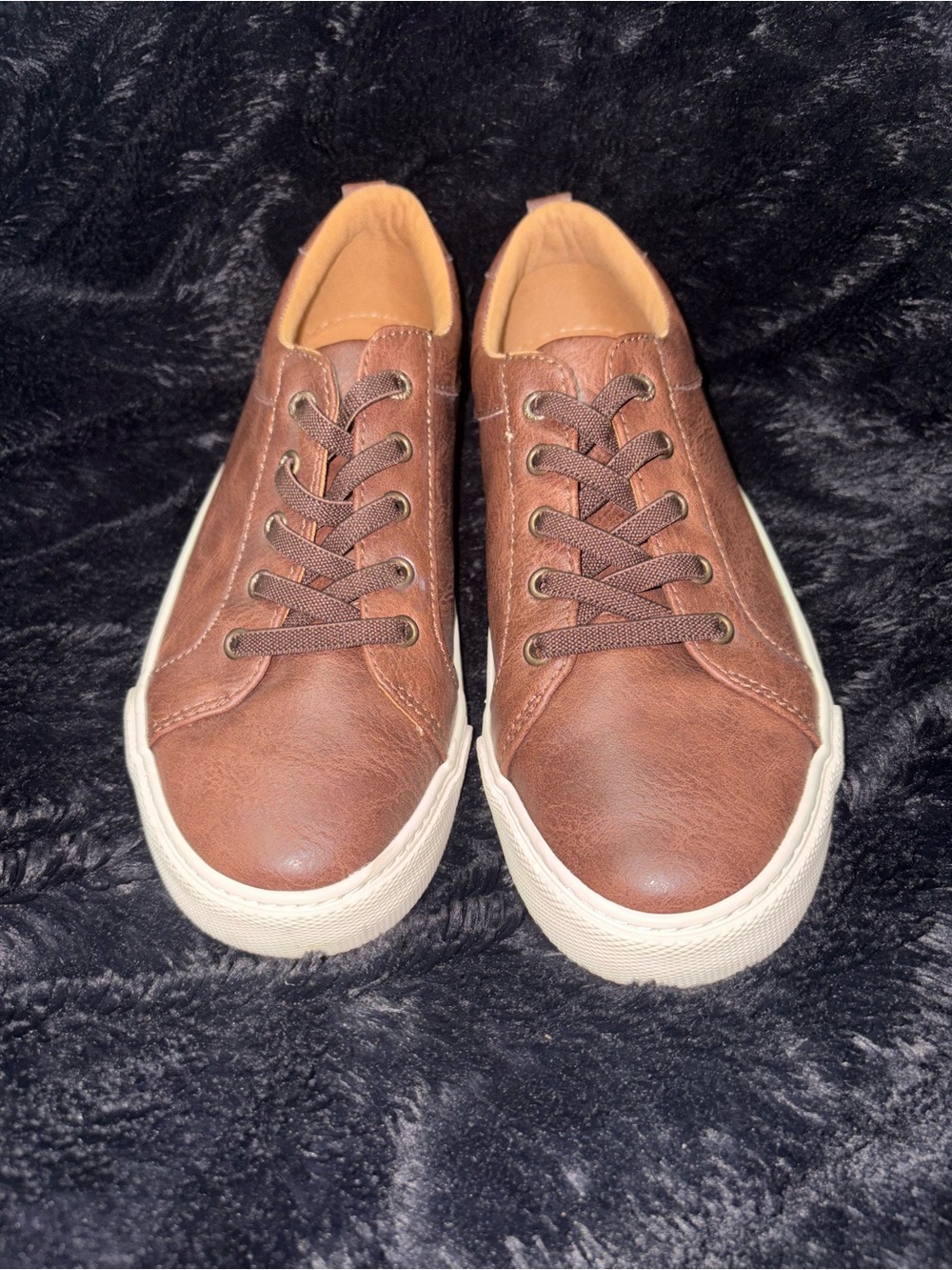 Old Navy Brown Leather-Style Low-Top Sneakers
